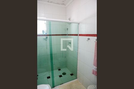 Casa à venda com 176m², 3 quartos e 4 vagas Casa à venda com 176m², 3 quartos e 4 vagasBanheiro