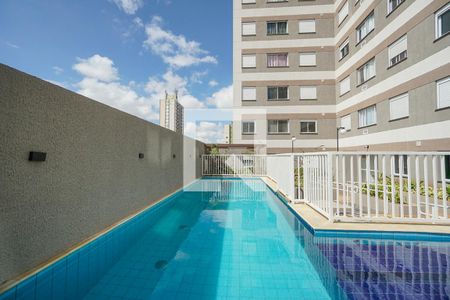 Apartamento à venda com 34m², 2 quartos e sem vaga Apartamento à venda com 34m², 2 quartos e sem vagaPiscina