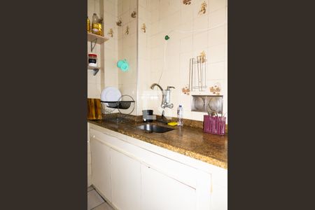 Apartamento à venda com 110m², 2 quartos e sem vaga Apartamento à venda com 110m², 2 quartos e sem vagaCozinha