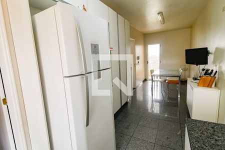 Apartamento à venda com 160m², 3 quartos e 3 vagasCozinha 