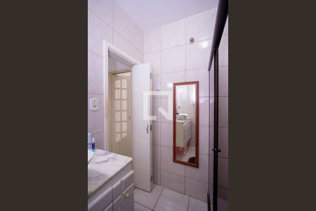 Casa à venda com 70m², 2 quartos e sem vaga Casa à venda com 70m², 2 quartos e sem vagaBanheiro