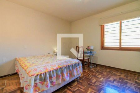 Casa à venda com 192m², 5 quartos e 2 vagas