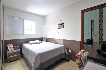 Casa à venda com 238m², 3 quartos e 3 vagasSuíte 2 - Quarto