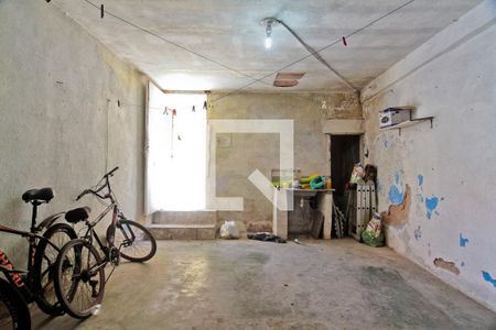 Casa à venda com 250m², 3 quartos e 2 vagas Casa à venda com 250m², 3 quartos e 2 vagasGaragem