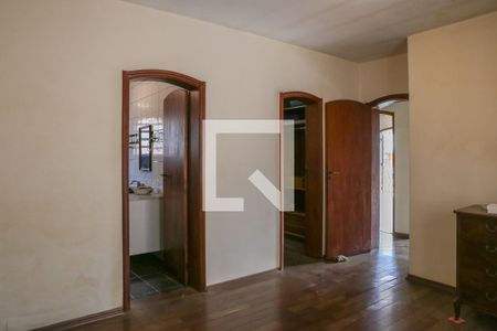 Casa à venda com 220m², 3 quartos e sem vaga Casa à venda com 220m², 3 quartos e sem vagaQuarto 1