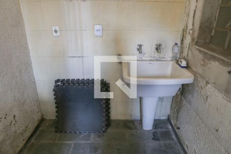 Casa à venda com 220m², 3 quartos e sem vaga Casa à venda com 220m², 3 quartos e sem vagaÁrea de Serviço