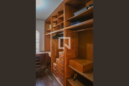 Casa à venda com 220m², 3 quartos e sem vaga Casa à venda com 220m², 3 quartos e sem vagaQuarto 1