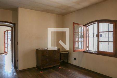 Casa à venda com 220m², 3 quartos e sem vaga Casa à venda com 220m², 3 quartos e sem vagaQuarto 1