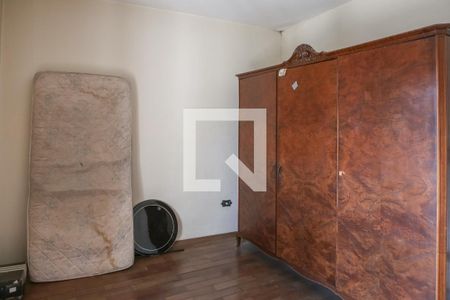 Casa à venda com 220m², 3 quartos e sem vaga Casa à venda com 220m², 3 quartos e sem vagaQuarto 2