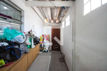 Casa à venda com 400m², 2 quartos e sem vaga Casa à venda com 400m², 2 quartos e sem vagaCorredor