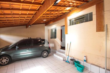 Casa à venda com 400m², 2 quartos e sem vaga Casa à venda com 400m², 2 quartos e sem vagaGaragem