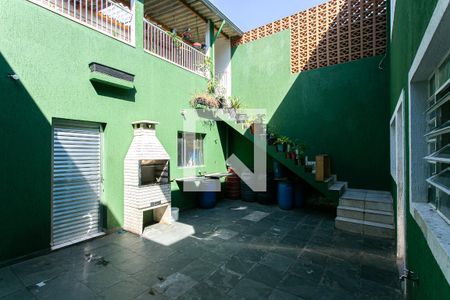 Casa à venda com 180m², 3 quartos e 3 vagasQuintal