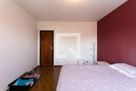 Casa à venda com 180m², 3 quartos e 3 vagasSuíte