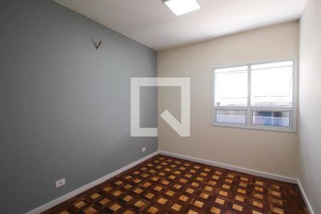 Casa à venda com 368m², 4 quartos e 4 vagas Casa à venda com 368m², 4 quartos e 4 vagasQuarto 2