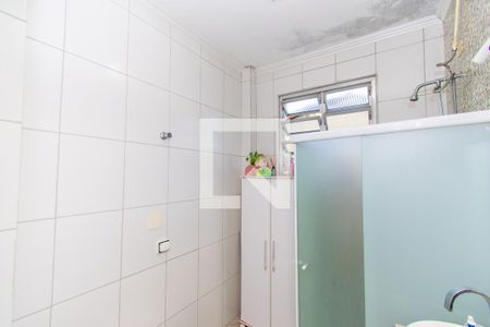 Apartamento à venda com 84m², 2 quartos e 1 vaga Apartamento à venda com 84m², 2 quartos e 1 vagaBanheiro