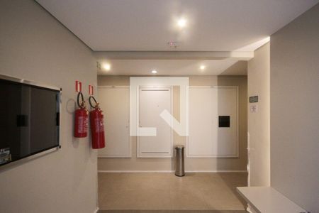 Apartamento à venda com 32m², 2 quartos e sem vaga Apartamento à venda com 32m², 2 quartos e sem vagaÁrea comum