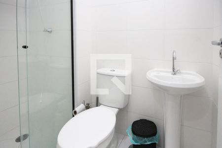 Apartamento à venda com 32m², 2 quartos e sem vaga Apartamento à venda com 32m², 2 quartos e sem vagaBanheiro