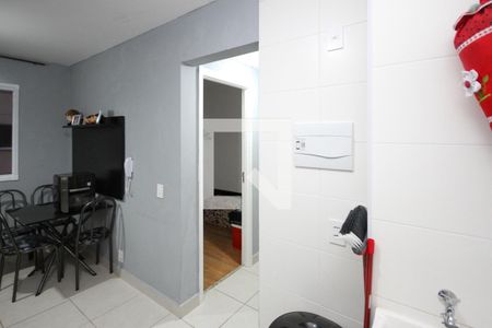 Cozinha e Área de Serviço de apartamento à venda com 2 quartos, 32m² em Vila Ema, São Paulo