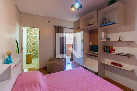 Casa à venda com 216m², 3 quartos e 4 vagas Casa à venda com 216m², 3 quartos e 4 vagasSuíte 2