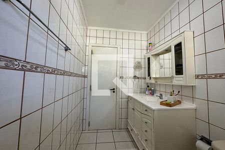 Casa à venda com 153m², 3 quartos e 4 vagasBanheiro