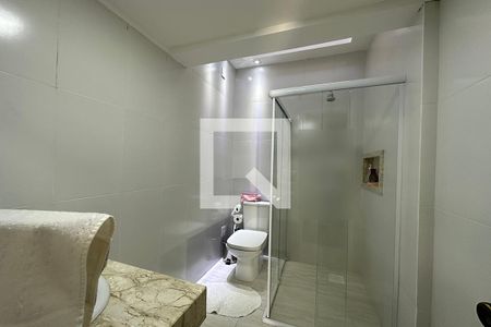 Casa à venda com 153m², 3 quartos e 4 vagasBanheiro do Quarto 3