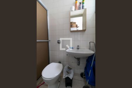 Apartamento à venda com 112m², 3 quartos e 1 vaga Apartamento à venda com 112m², 3 quartos e 1 vagaBanheiro de serviço