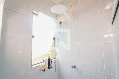 Casa à venda com 374m², 5 quartos e 5 vagas Casa à venda com 374m², 5 quartos e 5 vagasBanheiro 4