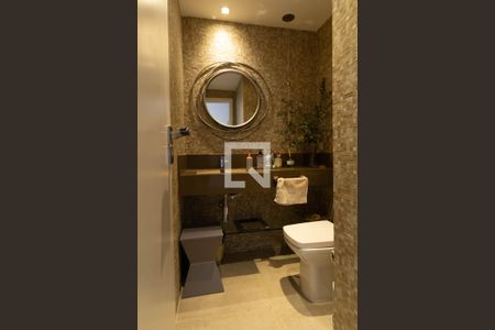 Apartamento para alugar com 136m², 3 quartos e 2 vagas Apartamento para alugar com 136m², 3 quartos e 2 vagasLavabo