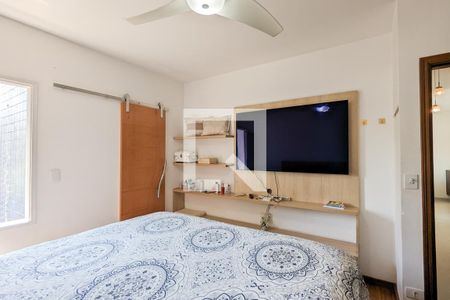 Apartamento à venda com 203m², 3 quartos e 2 vagas Apartamento à venda com 203m², 3 quartos e 2 vagasQuarto da suíte