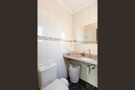 Apartamento à venda com 203m², 3 quartos e 2 vagas Apartamento à venda com 203m², 3 quartos e 2 vagasLavabo
