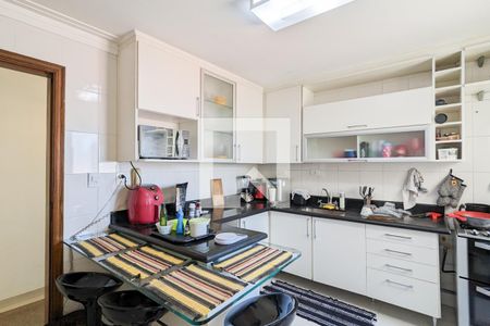 Apartamento à venda com 203m², 3 quartos e 2 vagas Apartamento à venda com 203m², 3 quartos e 2 vagasCozinha