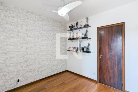 Apartamento à venda com 203m², 3 quartos e 2 vagas Apartamento à venda com 203m², 3 quartos e 2 vagasQuarto 3