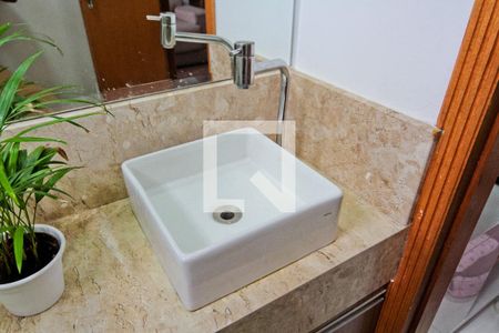 Lavabo de casa à venda com 2 quartos, 100m² em Jardim do Colegio (zona Norte), São Paulo