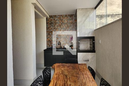 Apartamento à venda com 60m², 2 quartos e 2 vagasVaranda