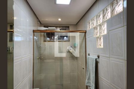 Apartamento à venda com 60m², 2 quartos e 2 vagasBanheiro 2