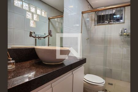 Apartamento à venda com 60m², 2 quartos e 2 vagasBanheiro 1