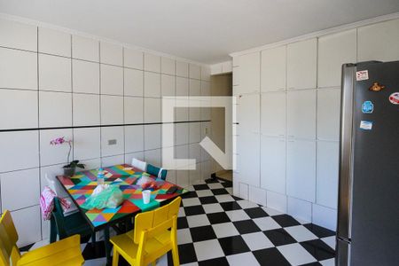 Casa à venda com 850m², 3 quartos e 1 vaga Casa à venda com 850m², 3 quartos e 1 vagaCozinha