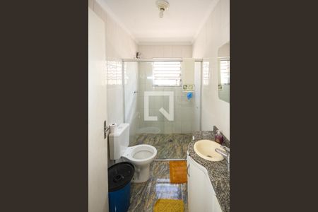 Casa à venda com 850m², 3 quartos e 1 vaga Casa à venda com 850m², 3 quartos e 1 vagaBanheiro