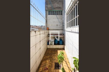 Casa à venda com 850m², 3 quartos e 1 vaga Casa à venda com 850m², 3 quartos e 1 vagaÁrea de Serviço