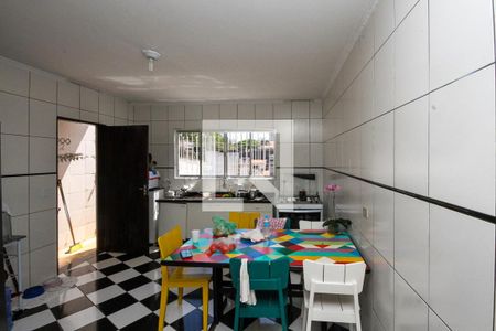 Casa à venda com 850m², 3 quartos e 1 vaga Casa à venda com 850m², 3 quartos e 1 vagaCozinha