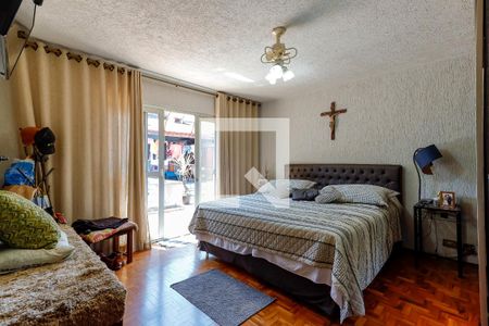 Casa à venda com 317m², 4 quartos e 5 vagas Casa à venda com 317m², 4 quartos e 5 vagasSuíte 1