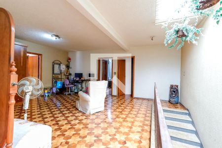 Casa à venda com 317m², 4 quartos e 5 vagas Casa à venda com 317m², 4 quartos e 5 vagasSala 3