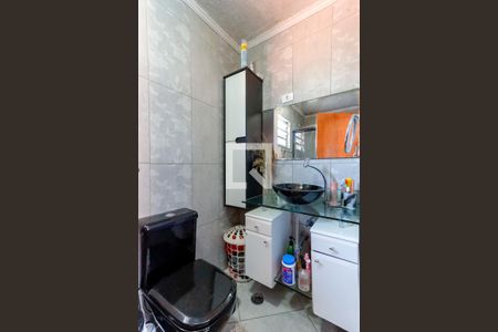 Casa à venda com 317m², 4 quartos e 5 vagas Casa à venda com 317m², 4 quartos e 5 vagasBanheiro da Suíte 2