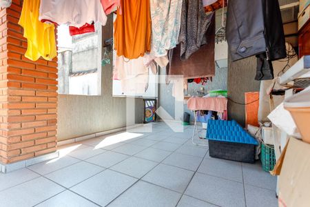 Casa à venda com 317m², 4 quartos e 5 vagas Casa à venda com 317m², 4 quartos e 5 vagasÁrea de Serviço