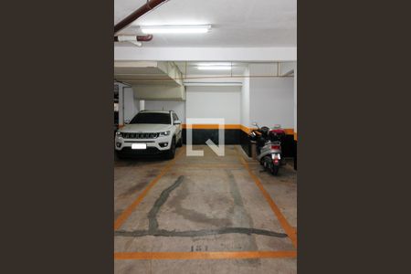Apartamento à venda com 128m², 4 quartos e 3 vagas Apartamento à venda com 128m², 4 quartos e 3 vagasGaragem - Vagas 1 e 2