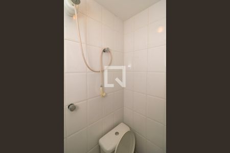 Apartamento à venda com 128m², 4 quartos e 3 vagas Apartamento à venda com 128m², 4 quartos e 3 vagasBanheiro de serviço