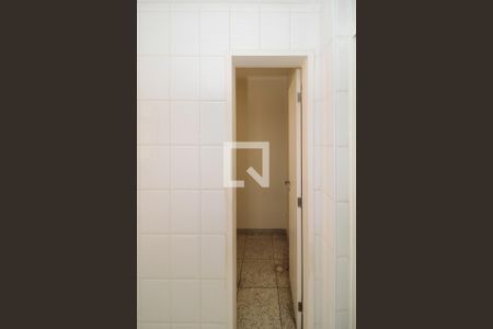 Apartamento à venda com 128m², 4 quartos e 3 vagas Apartamento à venda com 128m², 4 quartos e 3 vagasQuarto de Serviço