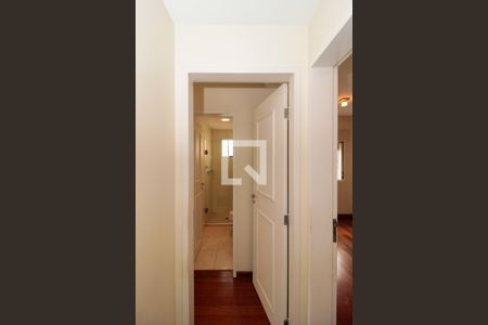 Apartamento à venda com 128m², 4 quartos e 3 vagas Apartamento à venda com 128m², 4 quartos e 3 vagasSuíte 1