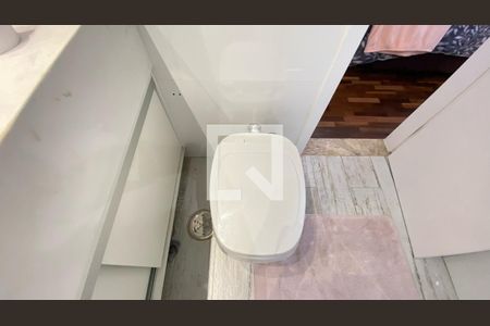 Apartamento à venda com 200m², 3 quartos e 2 vagasBanheiro Suíte 