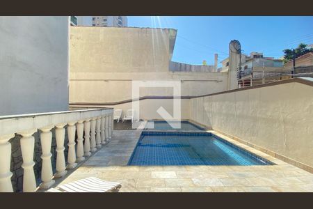 Apartamento à venda com 200m², 3 quartos e 2 vagasÁrea Comum - Piscina 